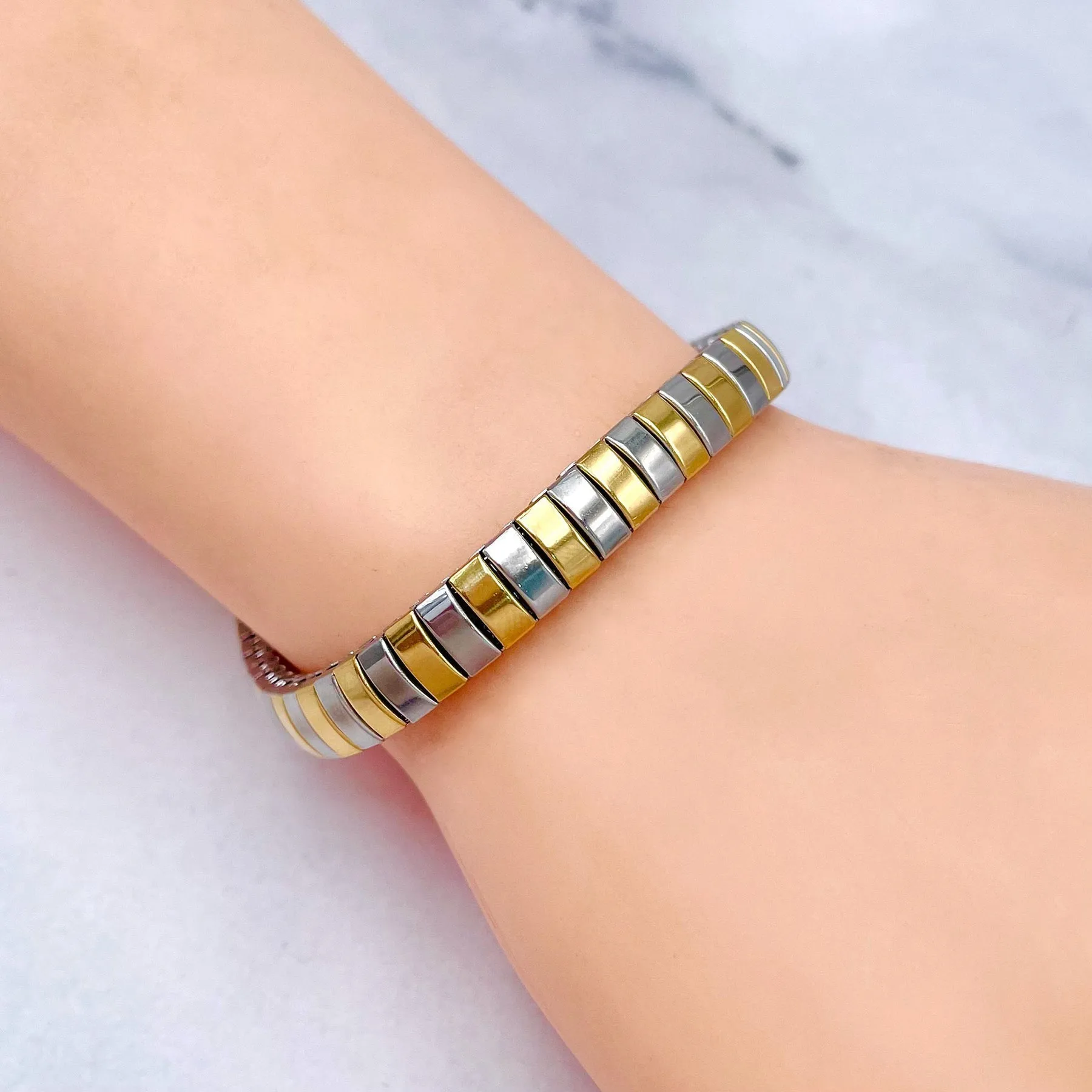 18K Gold Flexible Anti-Tarnish Stackable Bracelet for Women