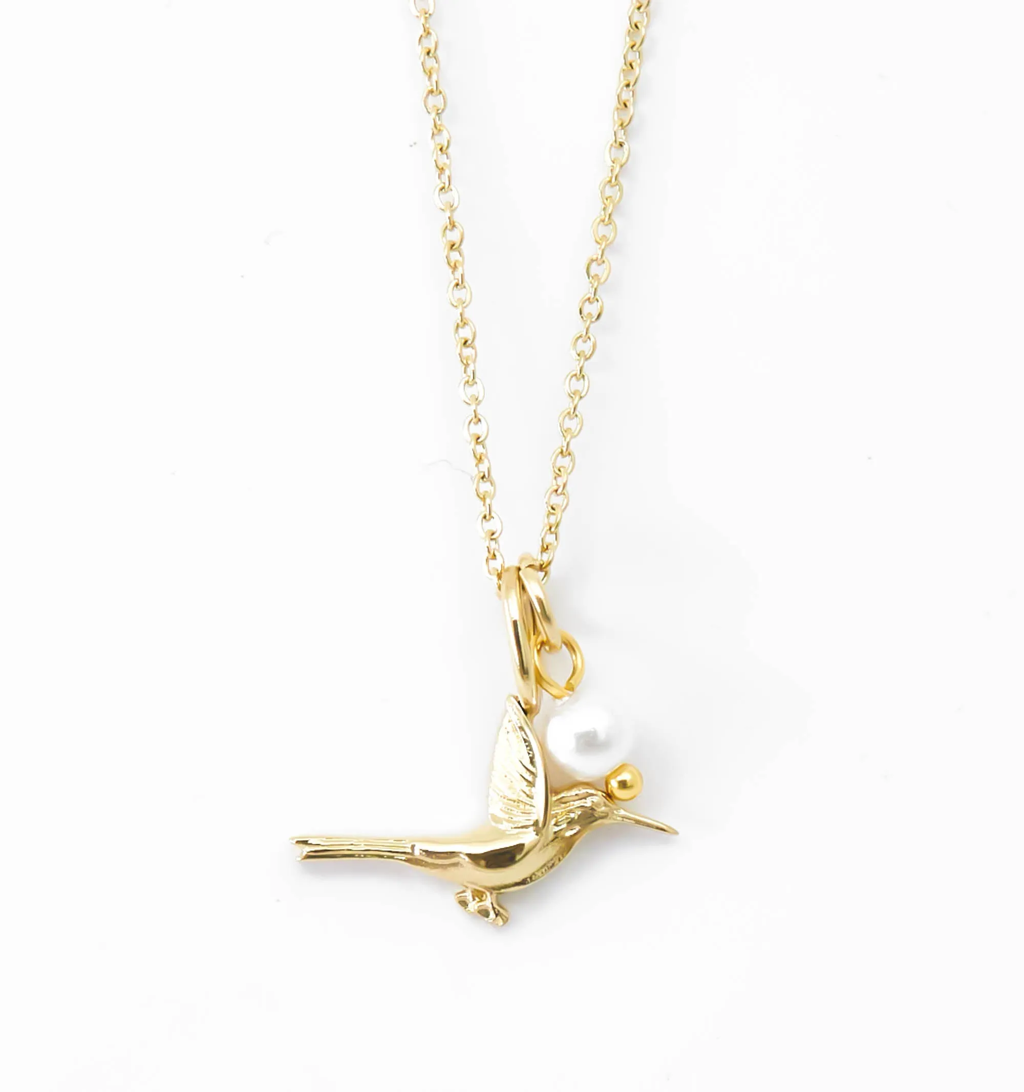 To effectively optimize the e-commerce product title for searchability and appeal, we can include key details and modifiers that describe the item accurately. Here is a revised version:

Kaeli Mae x RELLERY Elegant Gold-Plated Necklace with Unique Pendant Design

This title includes the brand collaboration, a descriptive adjective (elegant), the material (gold-plated), the product type (necklace), and a feature (unique pendant design).