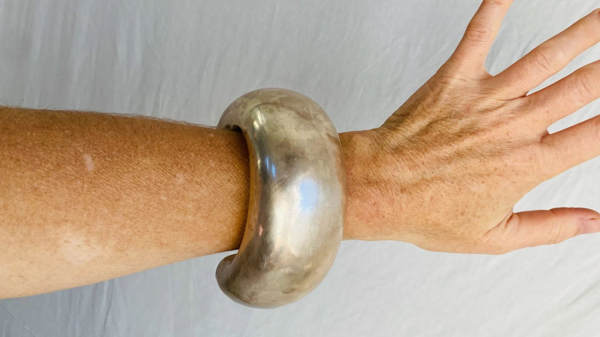 Karen Hill Tribe Sterling Silver SINGLE Cuff. Chunky. Gorgeous